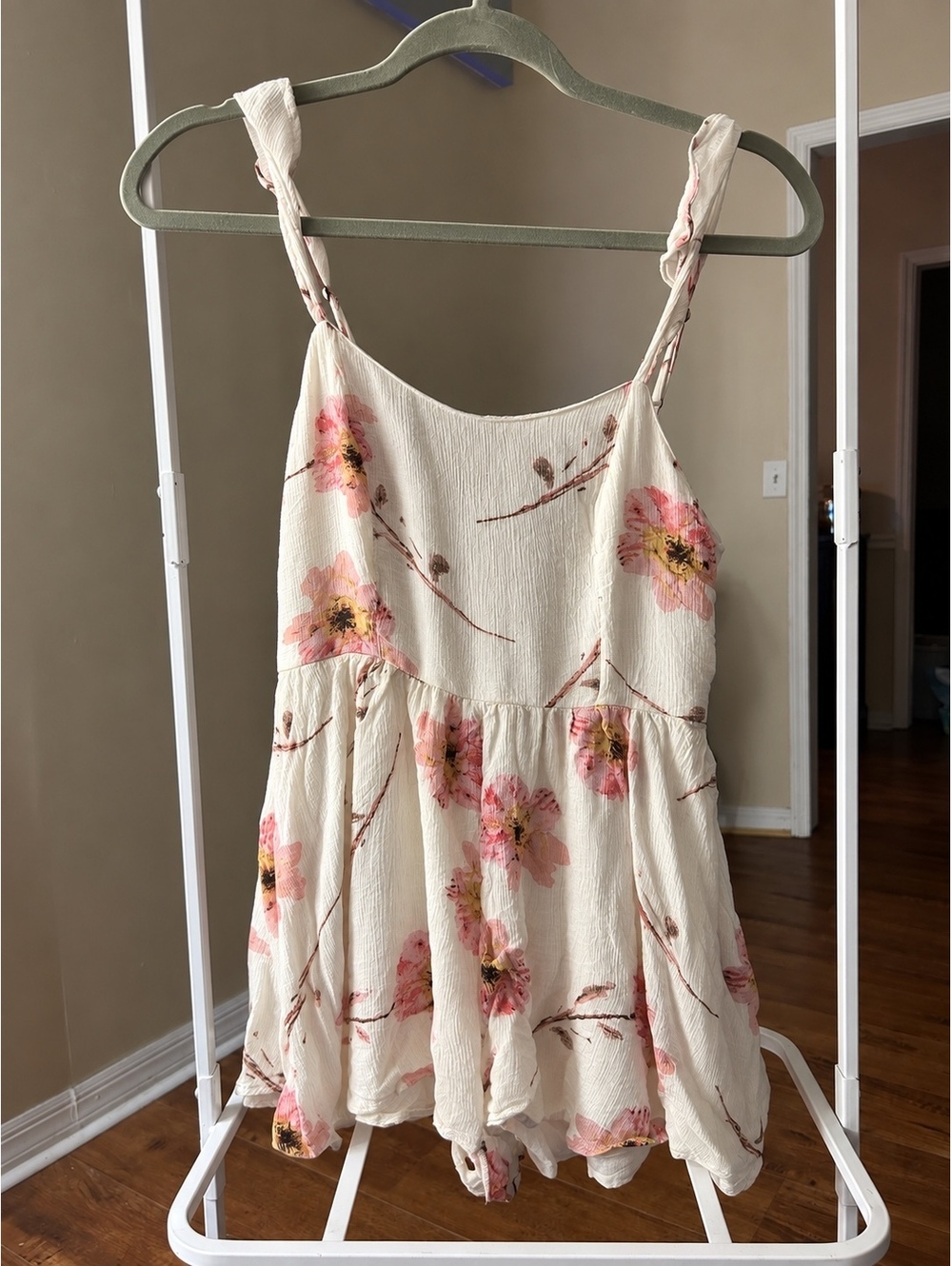 Kimchi Blue Floral Print Sleeveless Romper Dress Size Small